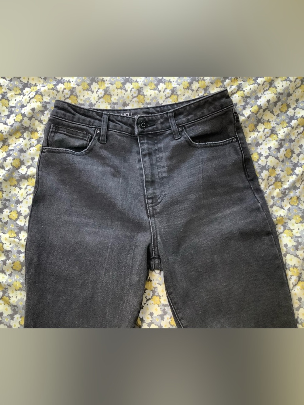 No Boundaries Women's Charcoal Slim Jeans